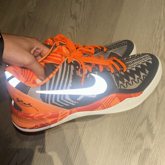Kobe 8- black history month - Picture 2 of 4